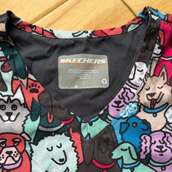 Multicolor Dog Pattern Scrub Top - Picture 3 of 3